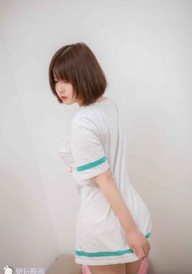 学生眼中的女老师电影